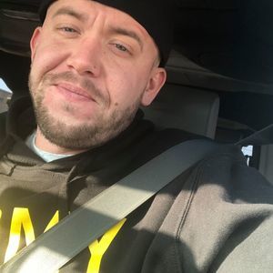 Meet your Posher, Thomas